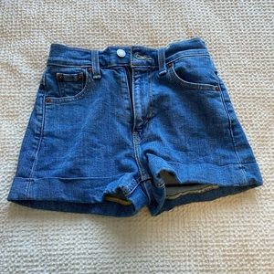 Levi Shorts